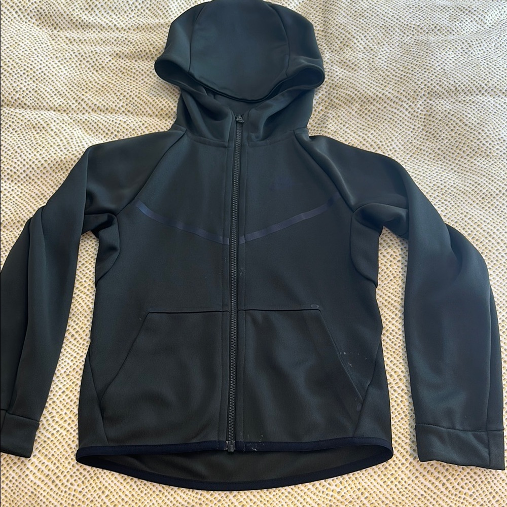 Boys Nike zip up hoodie Size Small